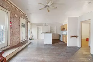 107 E Main St, Eagle Lake, TX 77434 - Photo 14