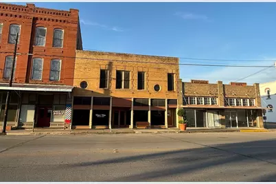 107 E Main Street, Eagle Lake, TX 77434 - Photo 1