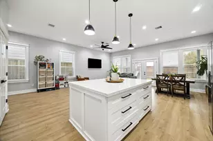 6496 T C Jester Blvd, Houston, TX 77091 - Photo 4