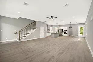 4517 Larch Ln, Bellaire, TX 77401 - Photo 18
