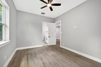 4517 Larch Lane, Bellaire, TX 77401 - Photo 40