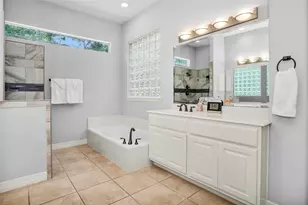 12226 E Border Oak Dr, Magnolia, TX 77354 - Photo 14