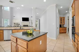 12226 E Border Oak Dr, Magnolia, TX 77354 - Photo 10