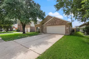 5015 Bridgecrossing Ct, Spring, TX 77379 - Photo 2