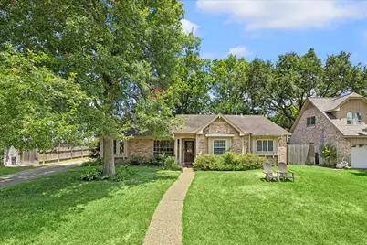 13822 Saint Marys Lane, Houston, TX 77079 - Photo 20