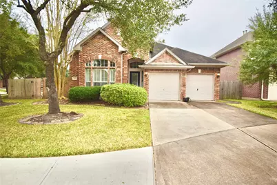 514 Avery Drive, Sugar Land, TX 77479 - Photo 2
