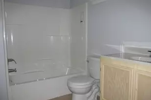 1404 Ave B, Huntsville, TX 77340 - Photo 6