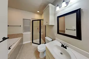504 Forest Glen St, Conroe, TX 77316 - Photo 10