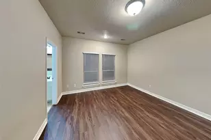504 Forest Glen St, Conroe, TX 77316 - Photo 8