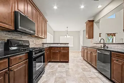 917 Almond Pointe, League City, TX 77573 - Photo 16
