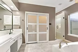 3 Bough Leaf Pl, The Woodlands, TX 77381 - Photo 16