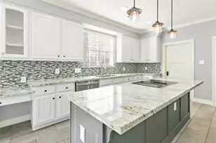 3 Bough Leaf Pl, The Woodlands, TX 77381 - Photo 8