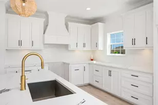 101 Ocean Shore Dr, Crystal Beach, TX 77650 - Photo 18