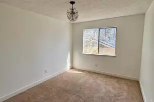 2 Purpletop Ct, The Woodlands, TX 77381 - Photo 14