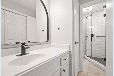 35 N Wavy Oak Circle, The Woodlands, TX 77381 - Photo 12