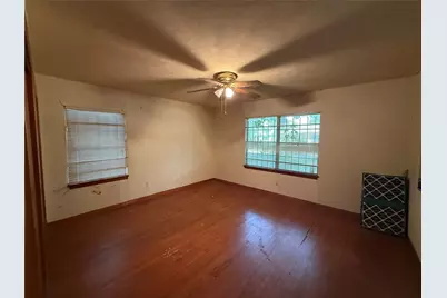 2004 Florida Street, Baytown, TX 77520 - Photo 8