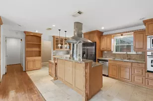 3002 Riata Ln, Houston, TX 77043 - Photo 8