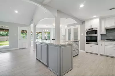 705 Briarmeadow Avenue, Friendswood, TX 77546 - Photo 4