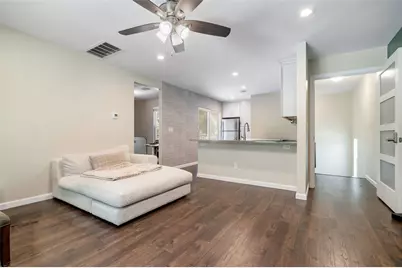 705 Briarmeadow Avenue, Friendswood, TX 77546 - Photo 34