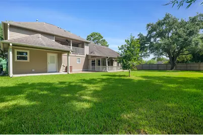 705 Briarmeadow Avenue, Friendswood, TX 77546 - Photo 42