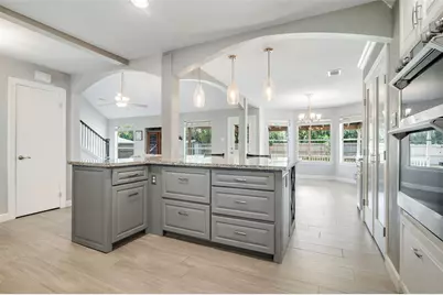 705 Briarmeadow Avenue, Friendswood, TX 77546 - Photo 8