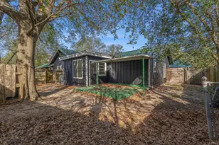 105 N Woodsway St E, Conroe, TX 77301 - Photo 42