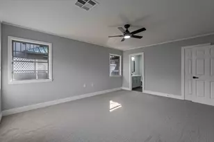 105 N Woodsway St E, Conroe, TX 77301 - Photo 26