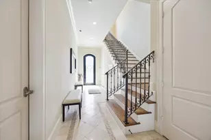 5736 Tanglewood Cove St, Houston, TX 77057 - Photo 6