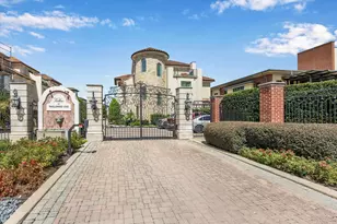 5736 Tanglewood Cove St, Houston, TX 77057 - Photo 2