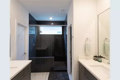 2711 Eado Grove Lane, Houston, TX 77003 - Photo 16