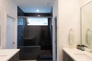 2711 Eado Grove Ln, Houston, TX 77003 - Photo 16