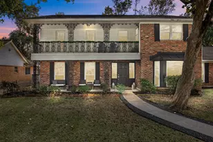 326 Bayou View Dr, Seabrook, TX 77586 - Photo 2