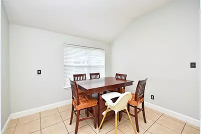 907 Garden Land Court, Houston, TX 77073 - Photo 10