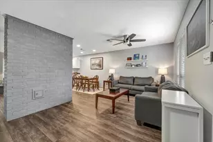 2610 Loganberry Cir, Seabrook, TX 77586 - Photo 4