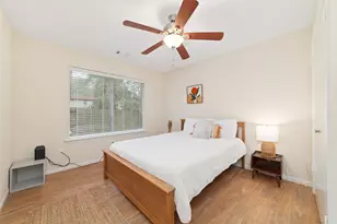 36 N Rain Forest Ct, The Woodlands, TX 77380 - Photo 22