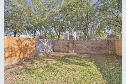 42 Versante Court, Houston, TX 77070 - Photo 14