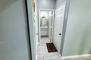 7915 Corrian Park Cir, Houston, TX 77040 - Photo 6