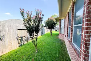 7915 Corrian Park Cir, Houston, TX 77040 - Photo 28