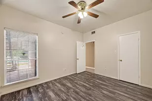 2626 Holly Hall St, Houston, TX 77054 - Photo 30