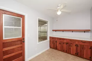 5227 Maple St, Bellaire, TX 77401 - Photo 16