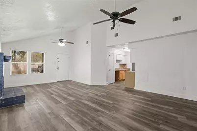 10027 Towne Mist Drive, Sugar Land, TX 77498 - Photo 6