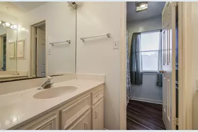 211 Squires Bend, Stafford, TX 77477 - Photo 22