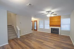 78 Cokeberry Ct, The Woodlands, TX 77380 - Photo 2