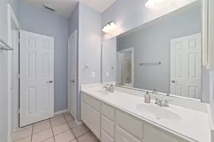 25610 Skye Springs Ln, Katy, TX 77494 - Photo 32