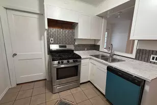 1050 Boyd St, Beaumont, TX 77705 - Photo 6