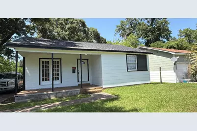 1050 Boyd Street, Beaumont, TX 77705 - Photo 2