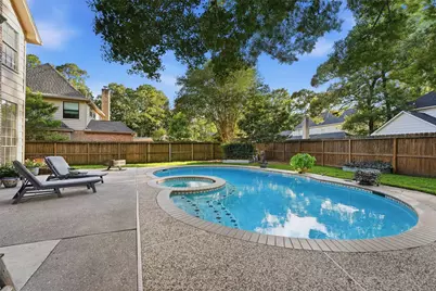 5819 Rocky Brook Drive, Houston, TX 77345 - Photo 34