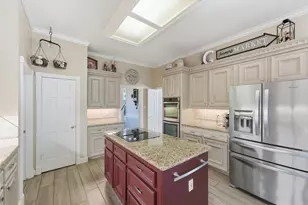 5819 Rocky Brook Dr, Houston, TX 77345 - Photo 10