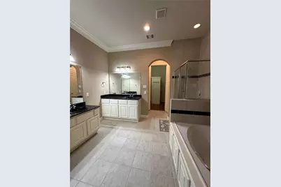 2910 Royal Oaks Green, Houston, TX 77082 - Photo 20