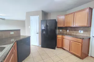1206 Larks Trace Ln, Houston, TX 77090 - Photo 10